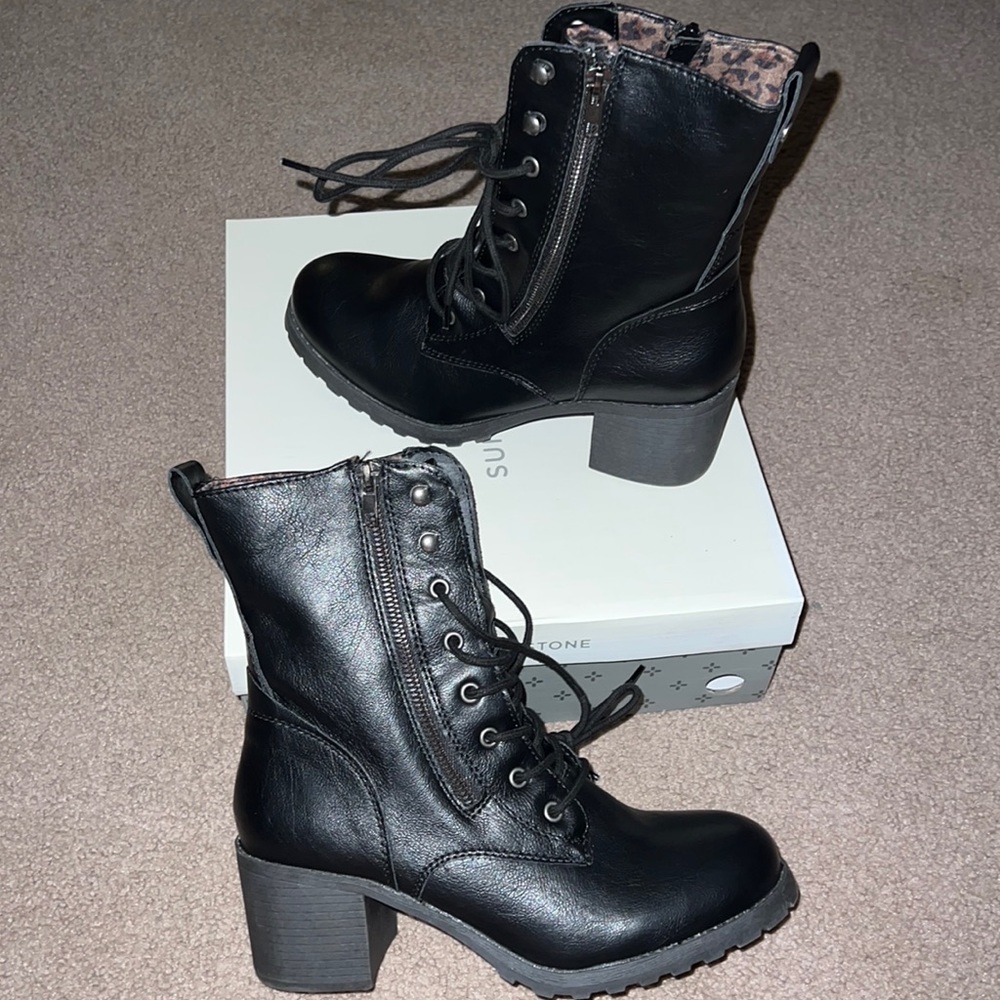 Black Boots